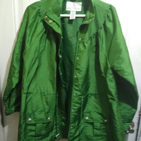 Woman Jacket - Picture 3 of 5